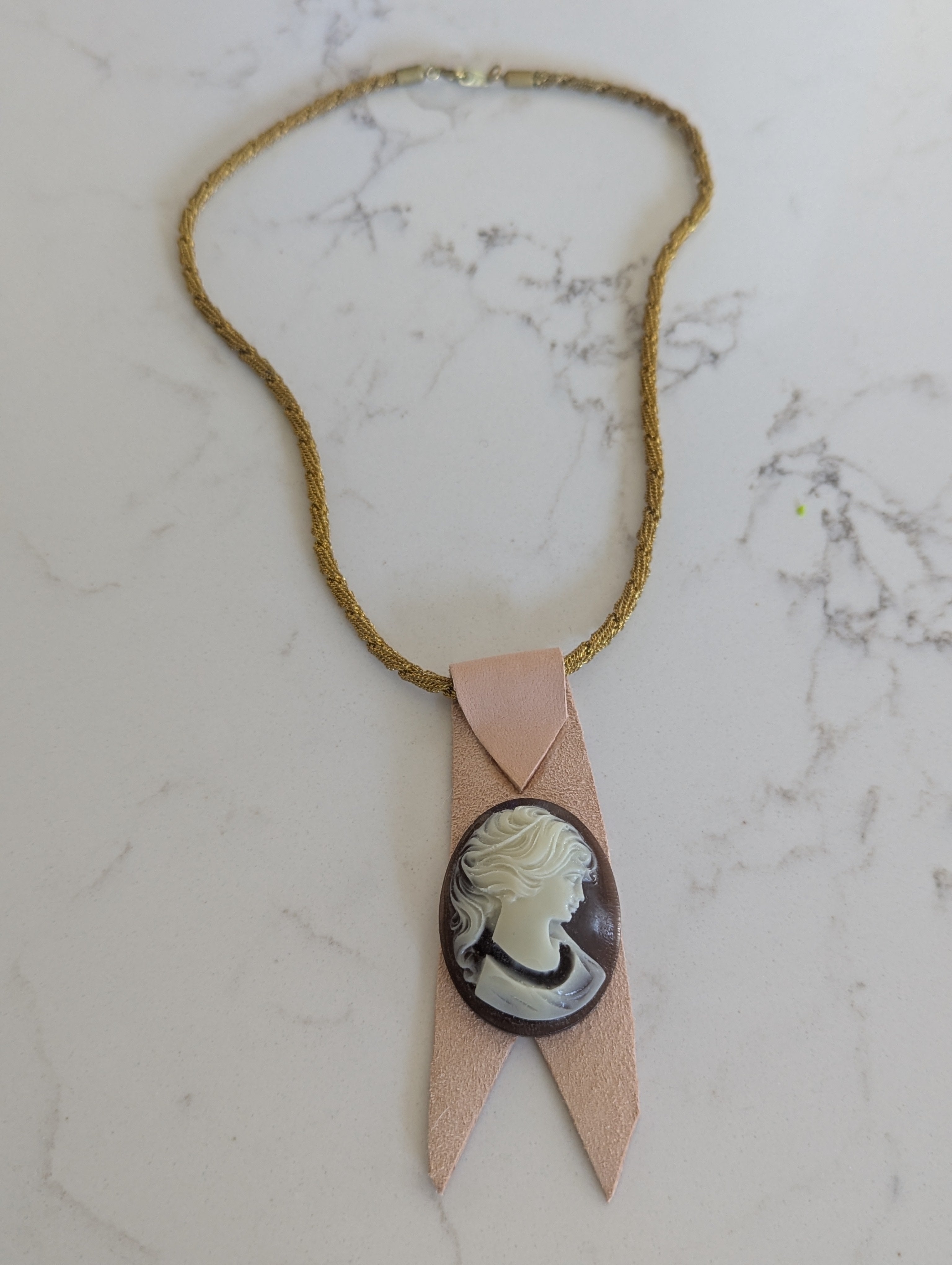 Vintage Cameo Pendant