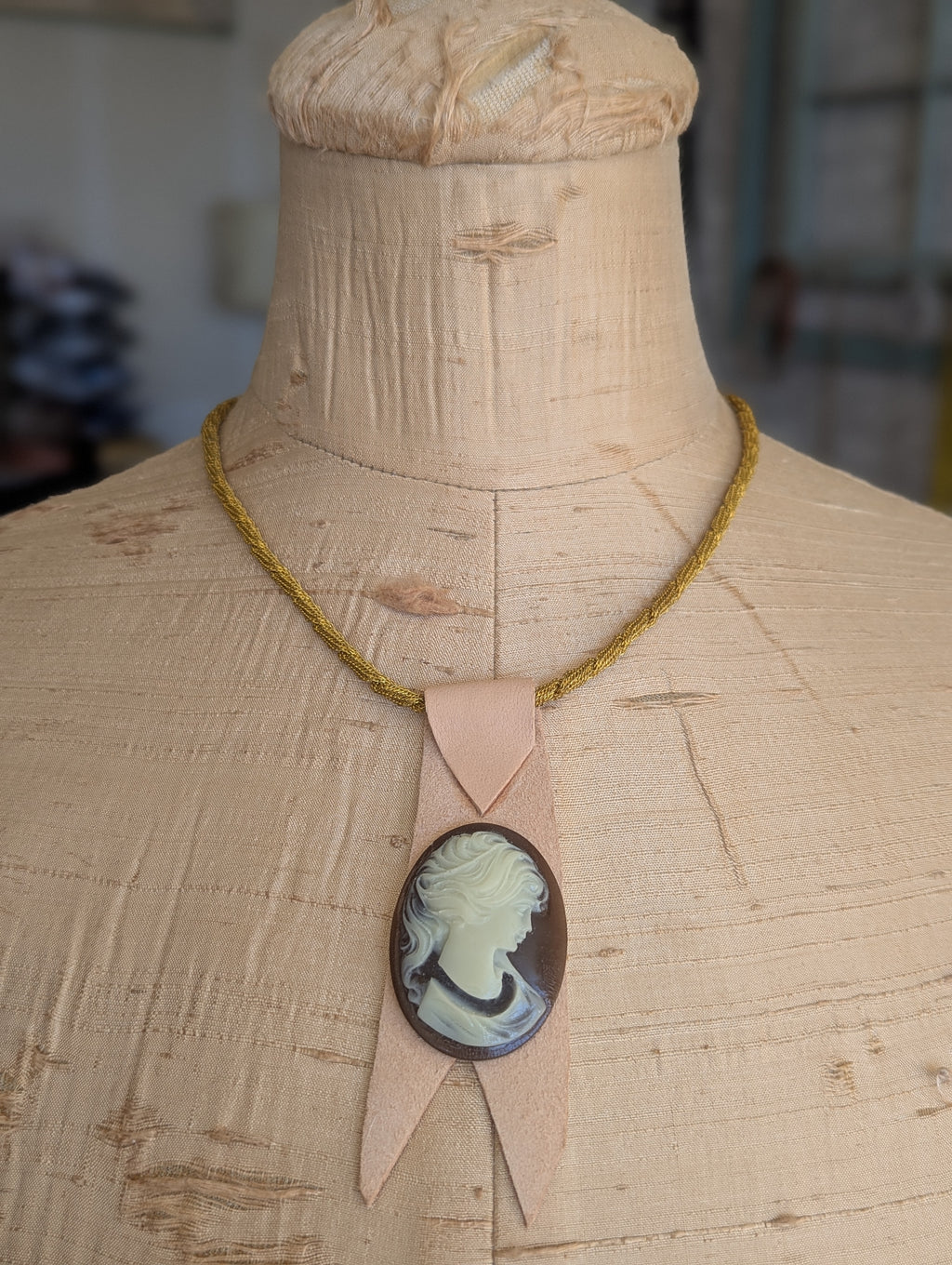 Vintage Cameo Pendant