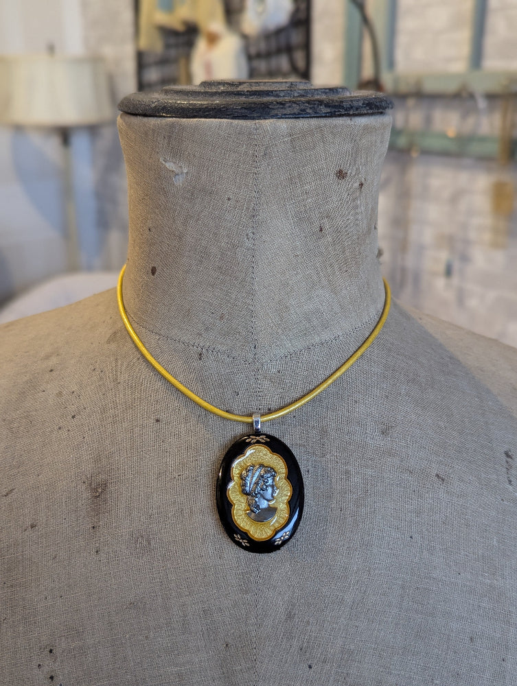 Vintage Glass Cameo Pendant
