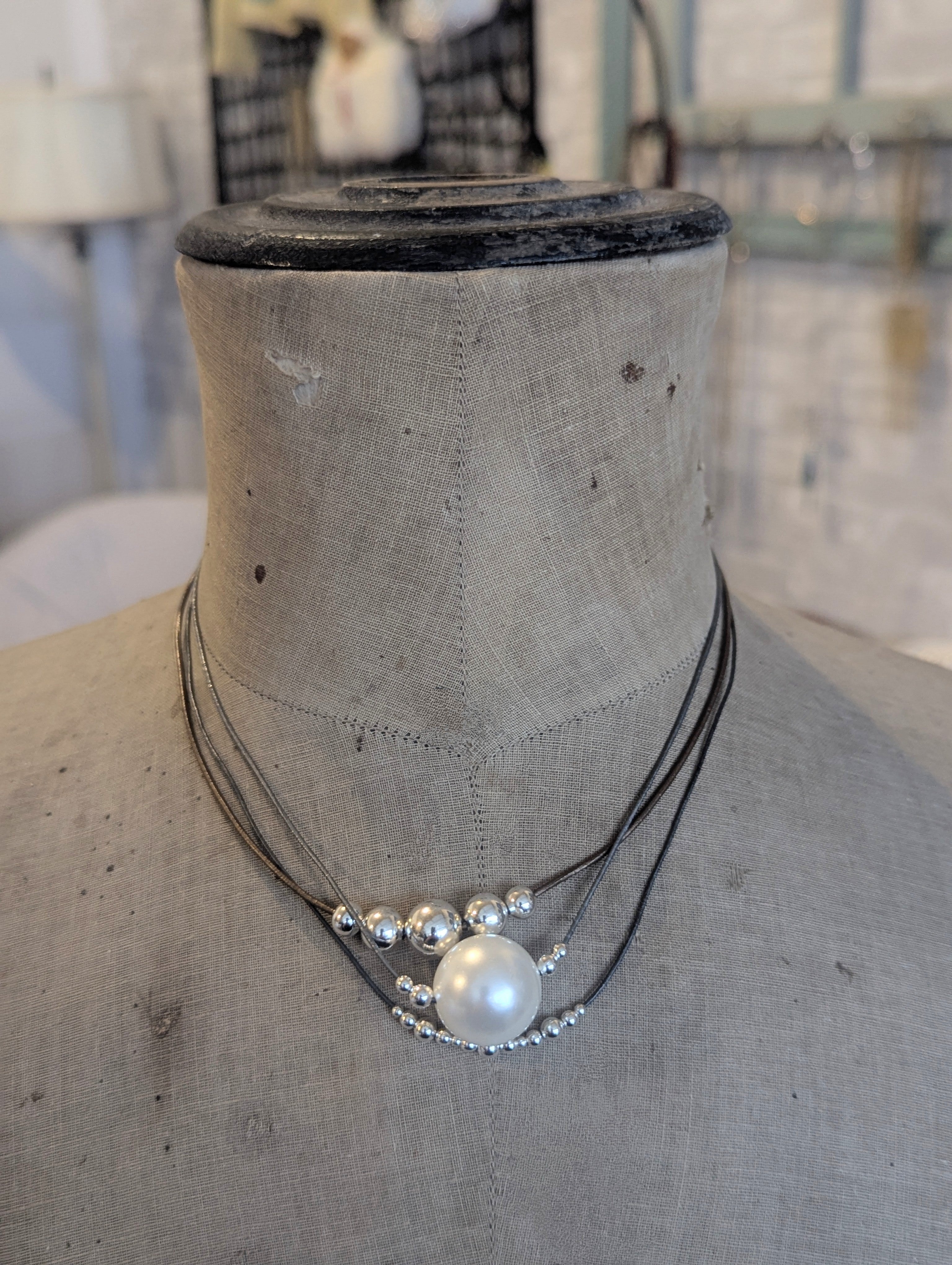 Silver Balls 3-piece Choker Set