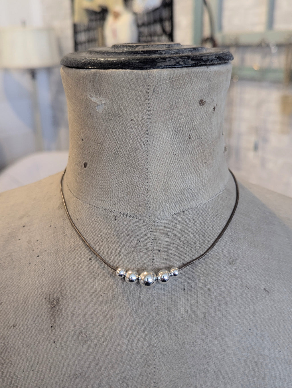 Silver Balls Choker
